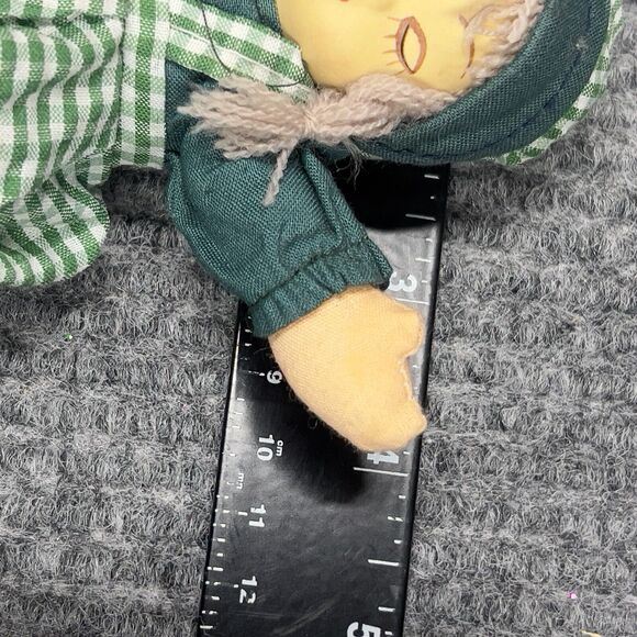 Vintage Shelf Sitter Set Of 2 Porcelain 6” Dolls Girl Boy Cottage Core Green - Picture 10 of 11